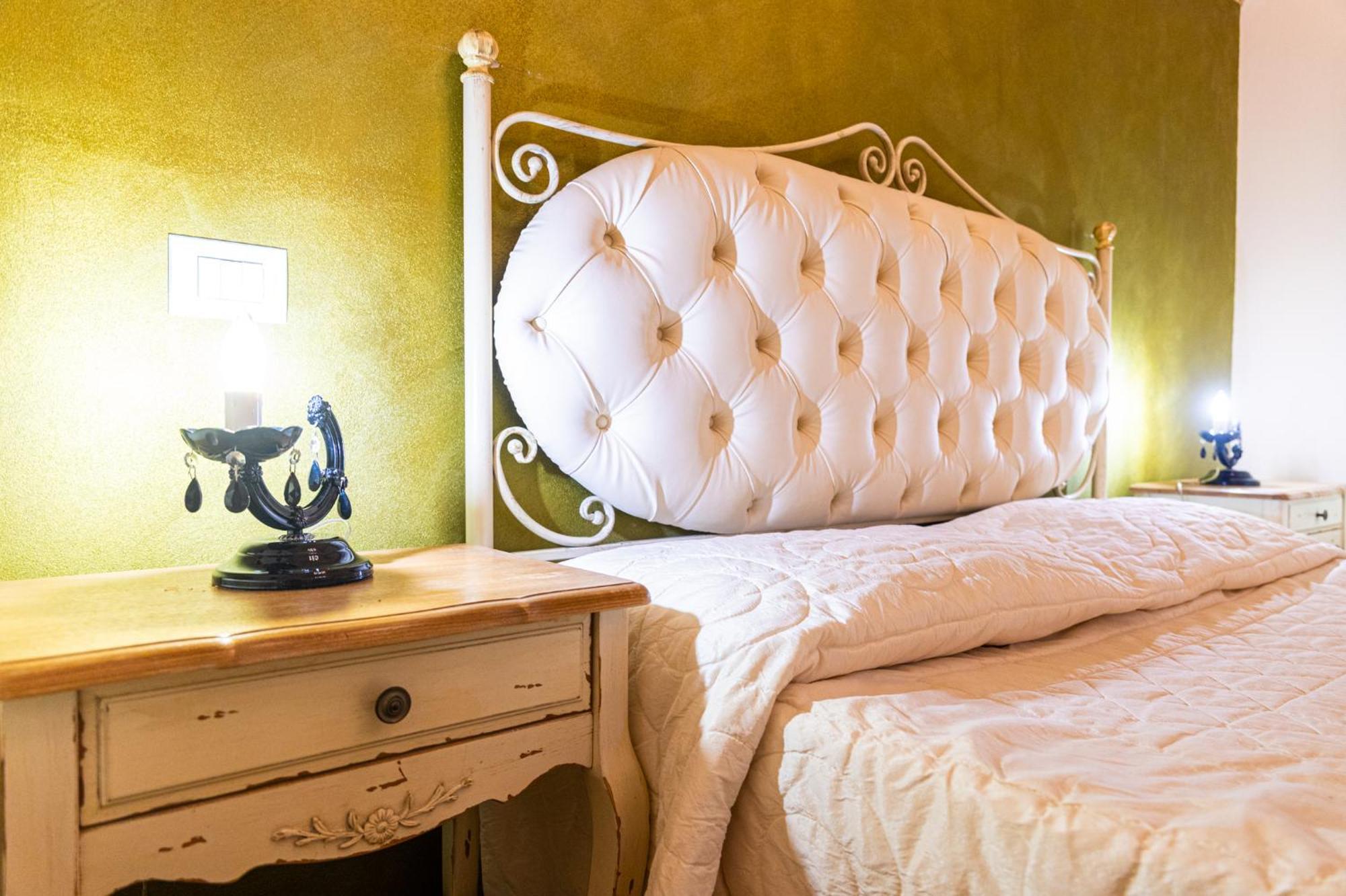 Palazzo Aurora Bed & Breakfast Alezio Ngoại thất bức ảnh